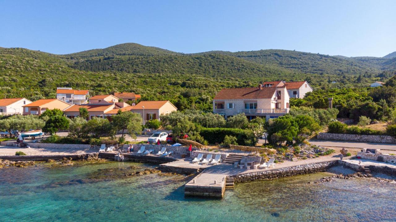 Apartments Mak Račišće Екстериор снимка