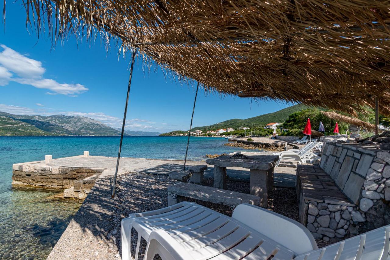 Apartments Mak Račišće Екстериор снимка