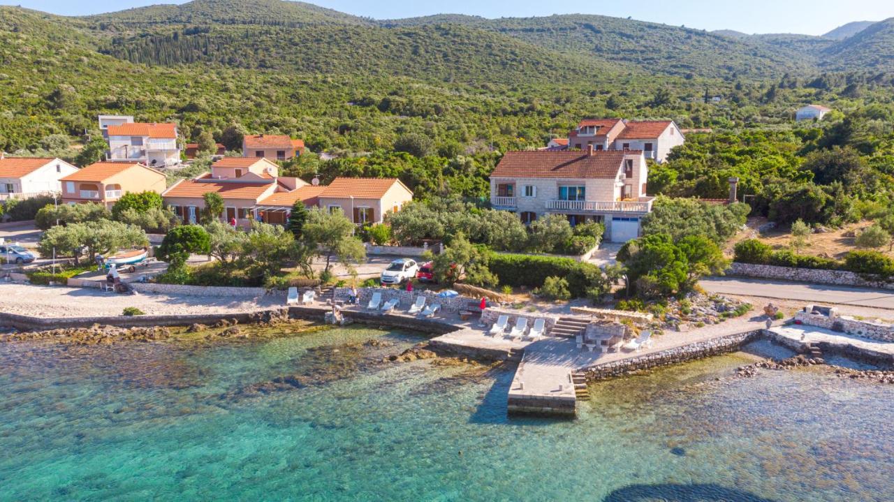 Apartments Mak Račišće Екстериор снимка