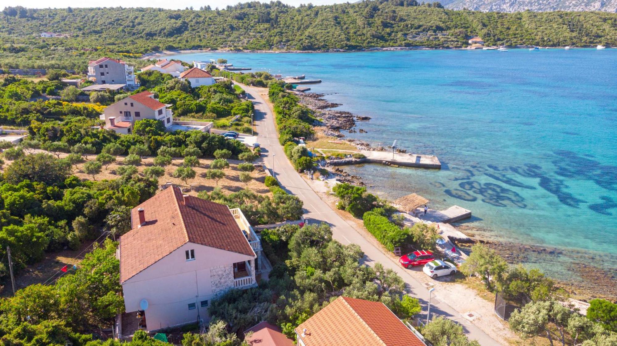 Apartments Mak Račišće Екстериор снимка